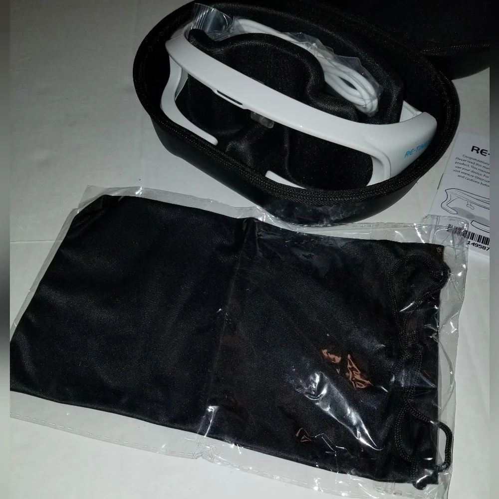 White Re-timer Glasses Black Case Portable Light Re Timer